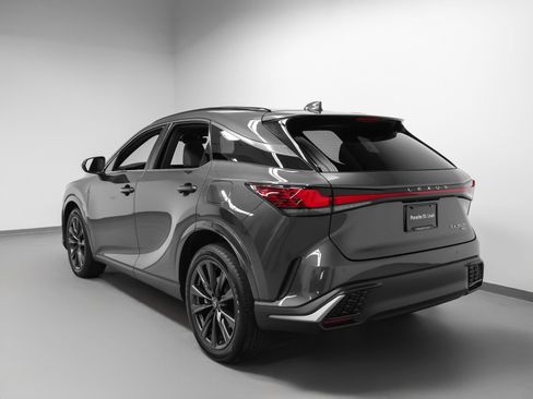 Used 2025 Lexus RX 350h AWD/4WD image 3