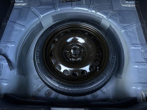 Used 2014 Chevrolet Cruze LT w/ RS Package image 31