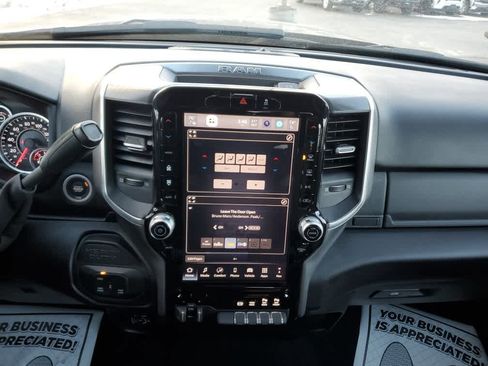 Used 2025 RAM 3500 Big Horn image 20