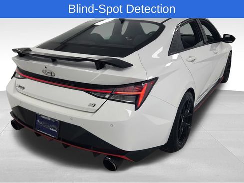 Used 2022 Hyundai Elantra N FWD image 3