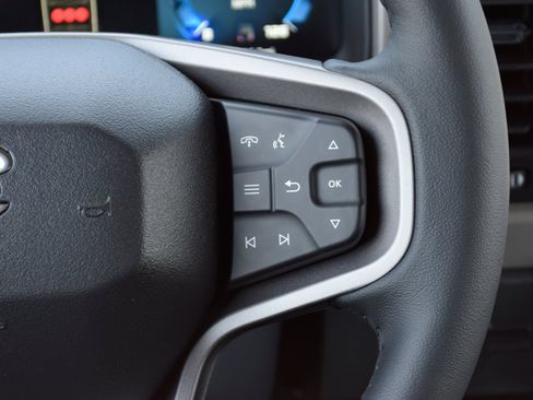 New 2026 Ford Bronco Outer Banks AWD/4WD image 8