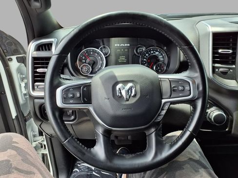 Used 2024 RAM 2500 Big Horn AWD/4WD image 15