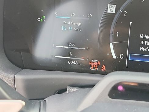 Used 2025 Lexus LX 600 4WD w/ Luxury Package image 21