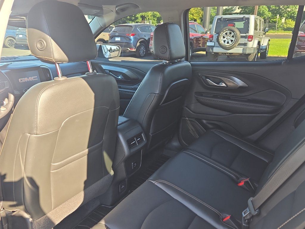 Used 2018 GMC Terrain SLT AWD/4WD image 14