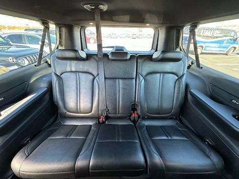 Used 2024 Jeep Wagoneer L Series III w/ Flexible Seating Group image 35