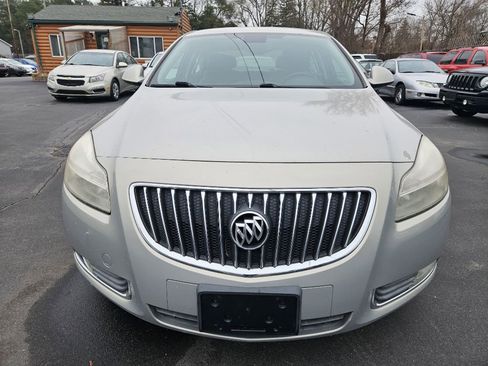 Used 2011 Buick Regal CXL image 4