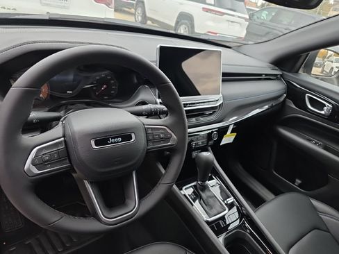 New 2026 Jeep Compass Limited AWD/4WD image 12