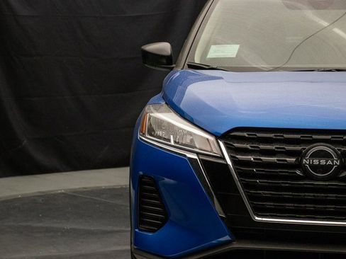 New 2025 Nissan Kicks Play S image 5