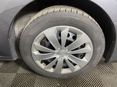 Used 2018 Subaru Impreza 2.0i image 6