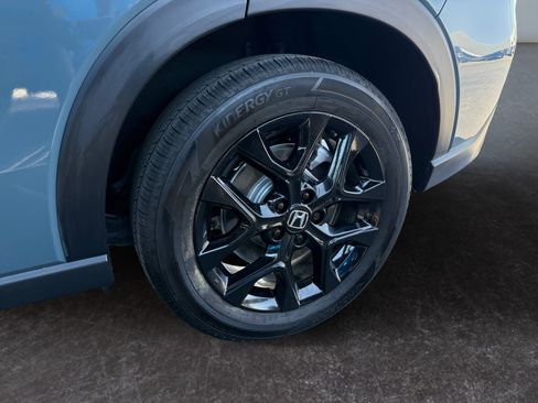 Used 2024 Honda HR-V Sport image 14