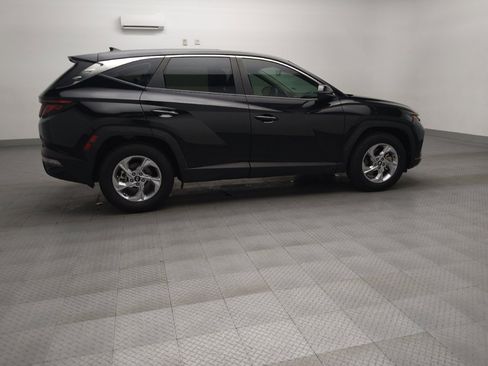 Used 2022 Hyundai Tucson SE image 10