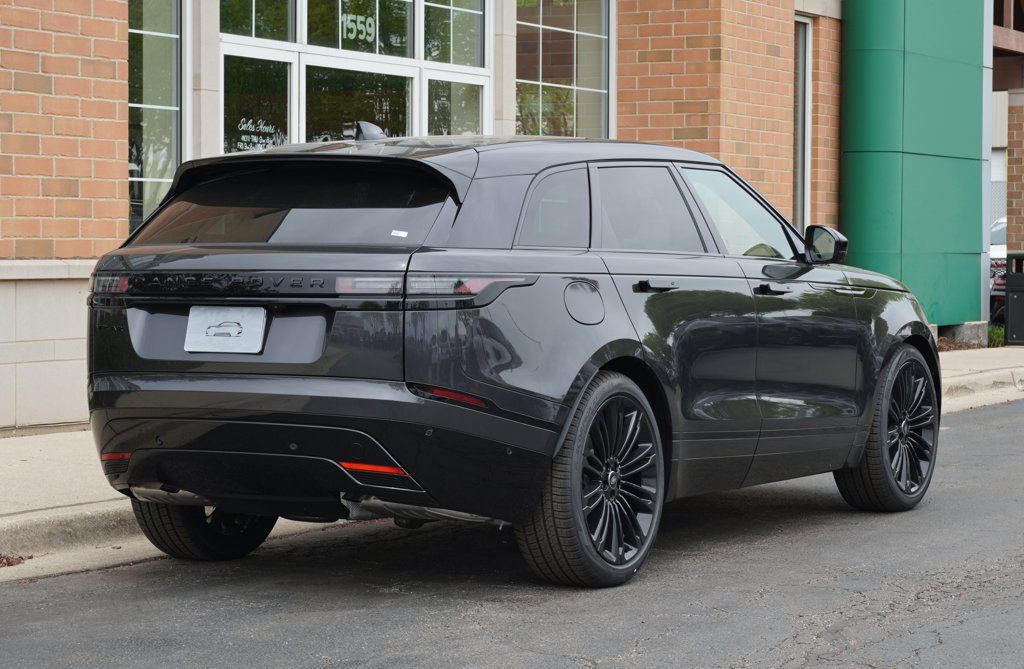 Used 2026 Land Rover Range Rover Velar Dynamic SE AWD/4WD image 6