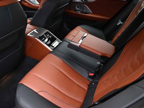 New 2026 BMW 840i xDrive image 9