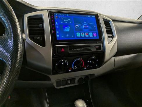 Used 2015 Toyota Tacoma PreRunner w/ SR5 Package RWD image 14