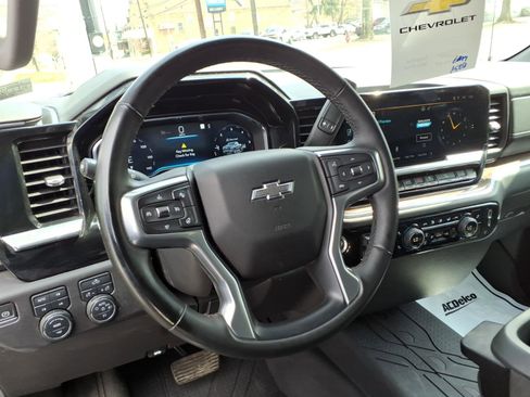 Certified 2023 Chevrolet Silverado 1500 RST w/ Z71 Off-Road Package AWD/4WD image 12