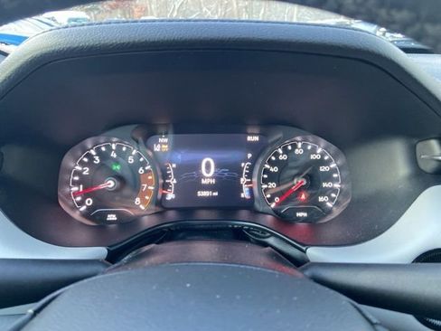 Used 2023 Jeep Compass Limited image 19