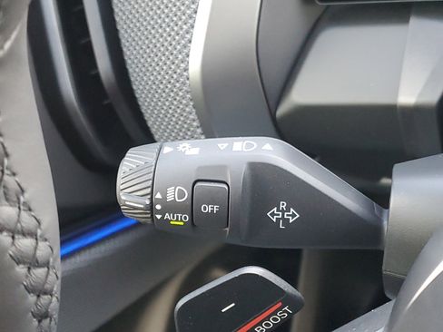 New 2026 BMW X3 xDrive30 w/ Premium Package image 14