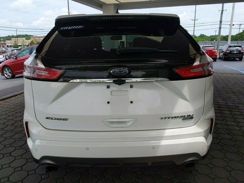 Used 2020 Ford Edge Titanium w/ Equipment Group 301A AWD/4WD image 7
