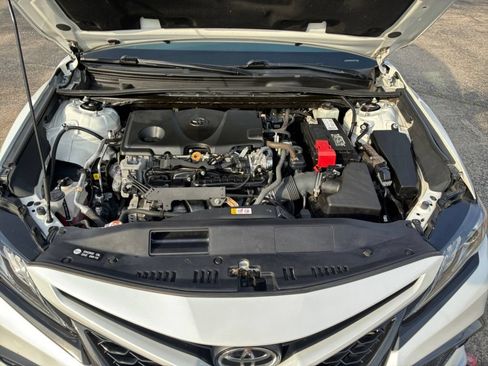 Used 2021 Toyota Camry XSE FWD image 28