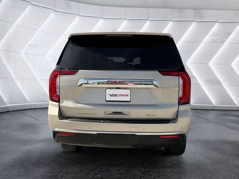 Used 2024 GMC Yukon XL SLT image 5