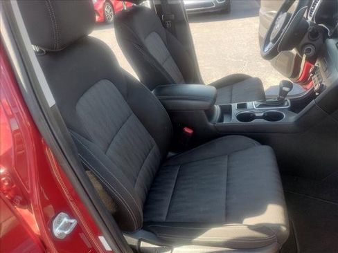 Used 2019 Kia Sportage LX image 16