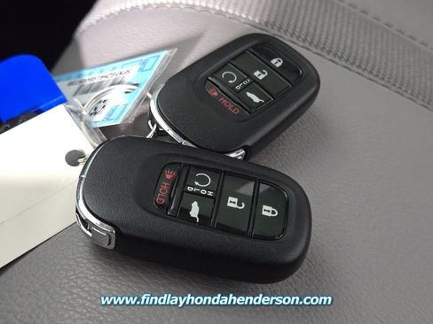 Certified 2024 Honda Pilot EX-L image 32