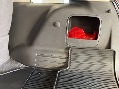 Used 2012 Ford Edge SE image 26