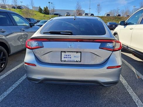 Used 2022 Honda Civic EX-L image 7