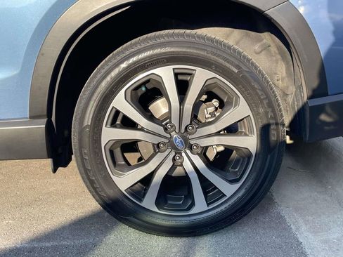 Used 2020 Subaru Forester Limited w/ Popular Package #3 image 5