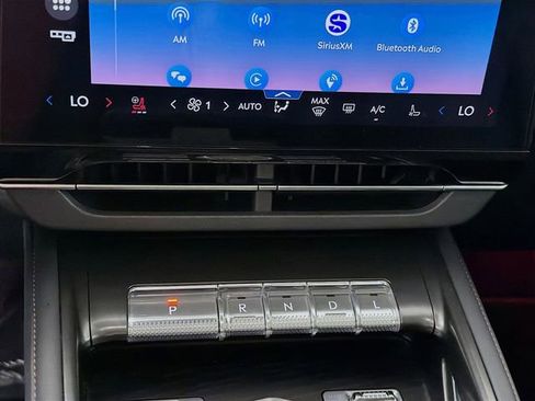New 2026 Lincoln Nautilus Reserve w/ Jet Appearance Package AWD/4WD image 17