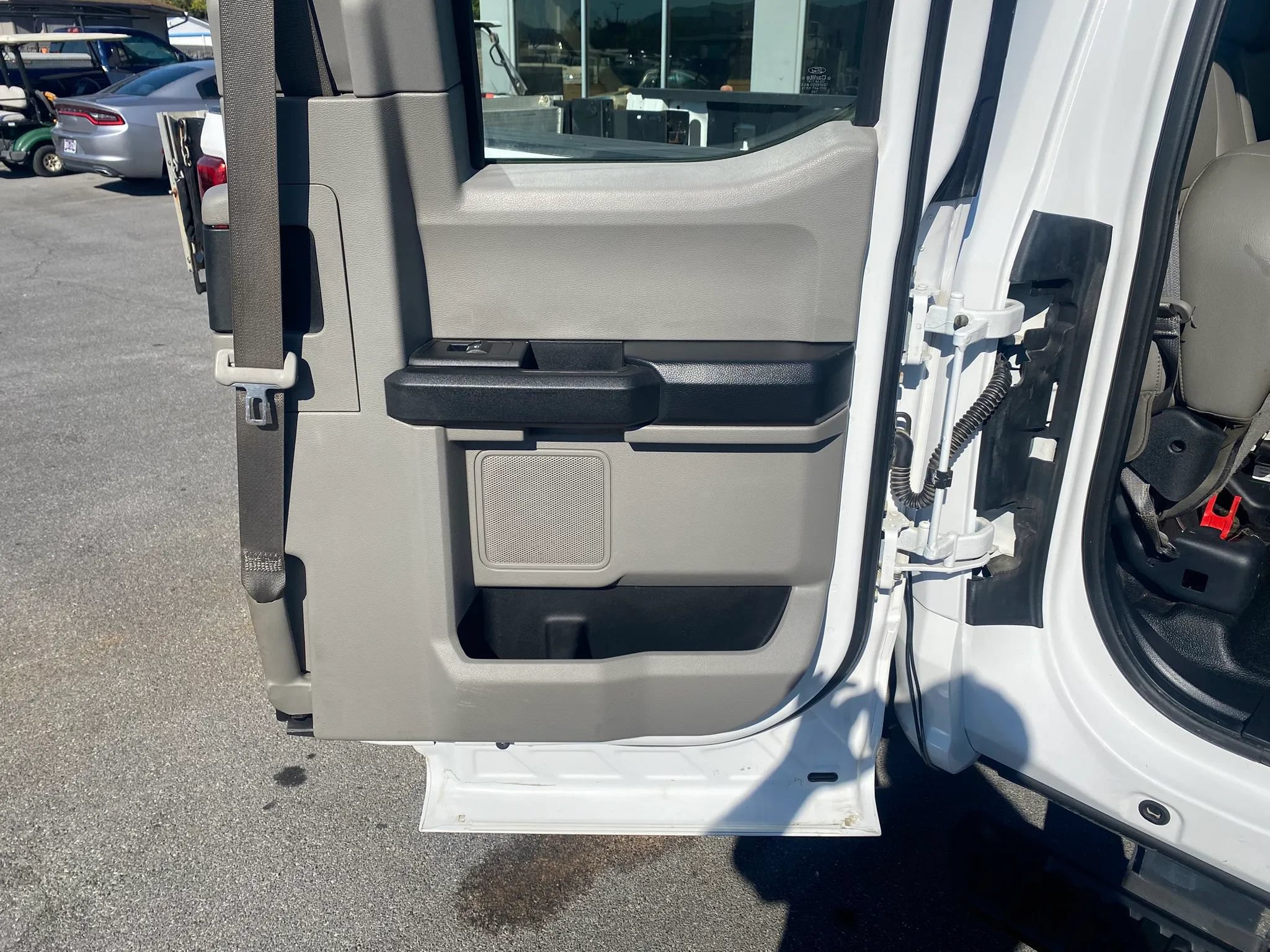 Used 2017 Ford F250 XL w/ Power Equipment Group AWD/4WD image 27