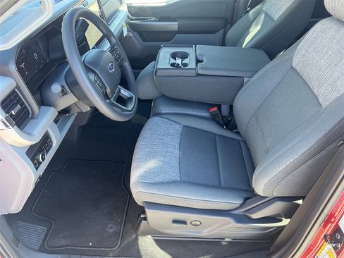 New 2026 Ford F250 XLT w/ XLT Premium Package image 18