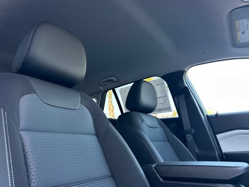 New 2026 Chevrolet Trax LT w/ Driver Confidence Package FWD image 17