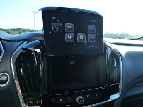 Used 2018 Chevrolet Traverse LT AWD/4WD image 26