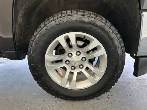 Used 2018 Chevrolet Silverado 1500 LT w/ All Star Edition image 12