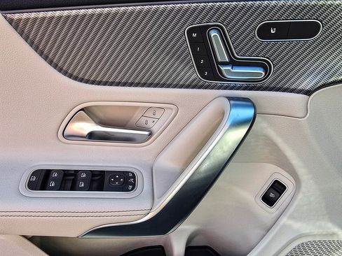 New 2025 Mercedes-Benz CLA 250 4MATIC image 13