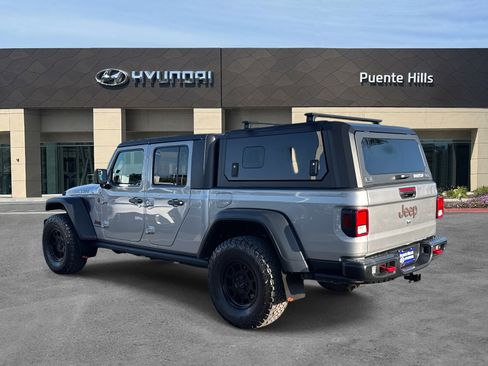Used 2020 Jeep Gladiator Rubicon image 4