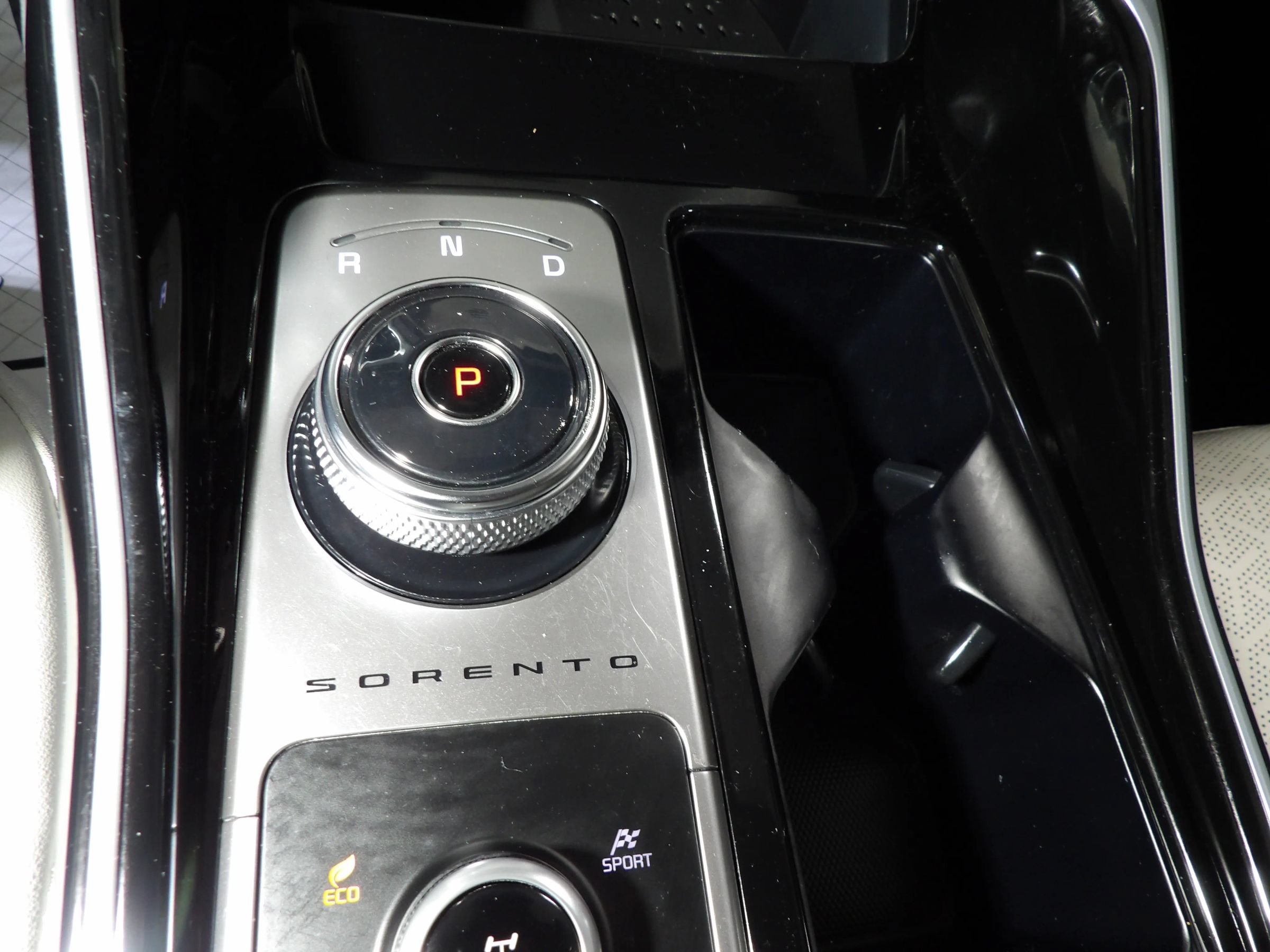Used 2022 Kia Sorento SX AWD/4WD image 24