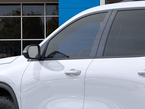 New 2026 Chevrolet Traverse Z71 w/ Enhanced Driving Package AWD/4WD image 12