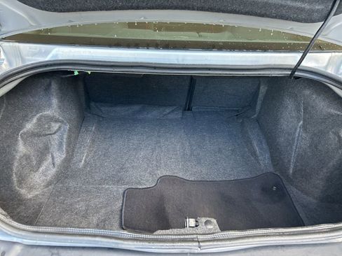 Used 2022 Dodge Challenger GT image 33