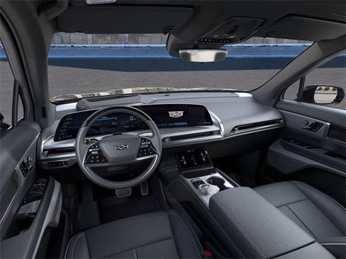 New 2026 Cadillac Vistiq Platinum w/ LPO, Floor Liner Package image 15