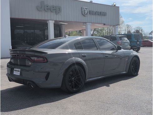 Used 2023 Dodge Charger Scat Pack image 5