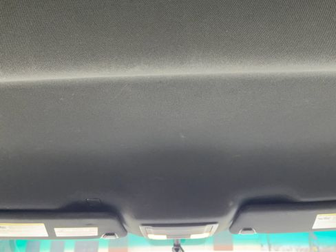 Used 2016 Ford Explorer XLT w/ Equipment Group 202A image 22