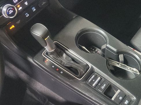Used 2025 Honda Civic Sport image 33
