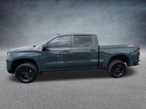 Used 2025 Chevrolet Silverado 1500 Custom Trail Boss AWD/4WD image 6