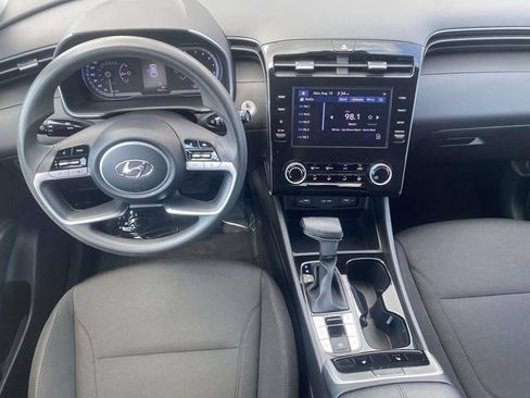 Used 2022 Hyundai Tucson SEL w/ Cargo Package FWD image 11