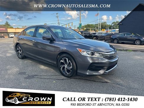 Used 2017 Honda Accord LX image 3