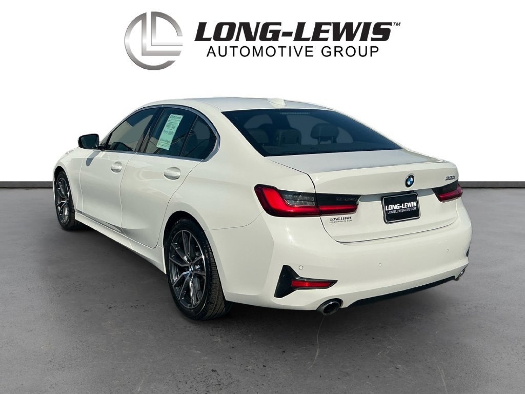 Used 2021 BMW 330i Sedan w/ Convenience Package RWD image 4