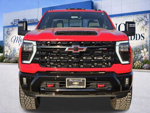 New 2026 Chevrolet Silverado 2500 ZR2 AWD/4WD image 6