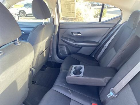 Used 2021 Nissan Sentra SV image 16